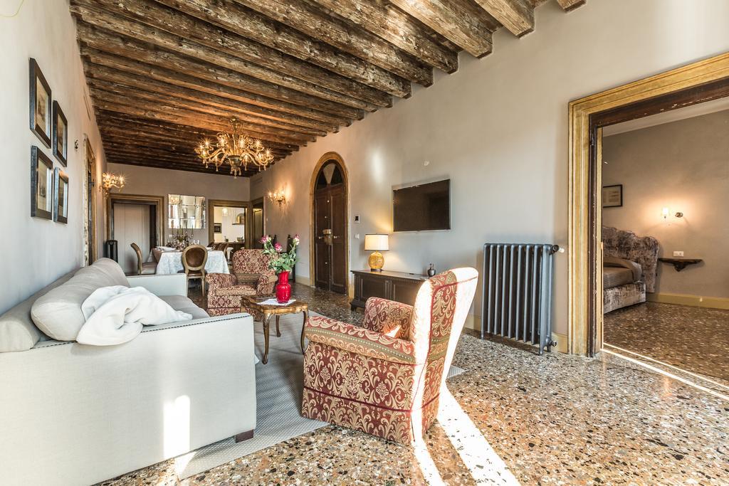 Palazzina Canal Velence Szoba fotó