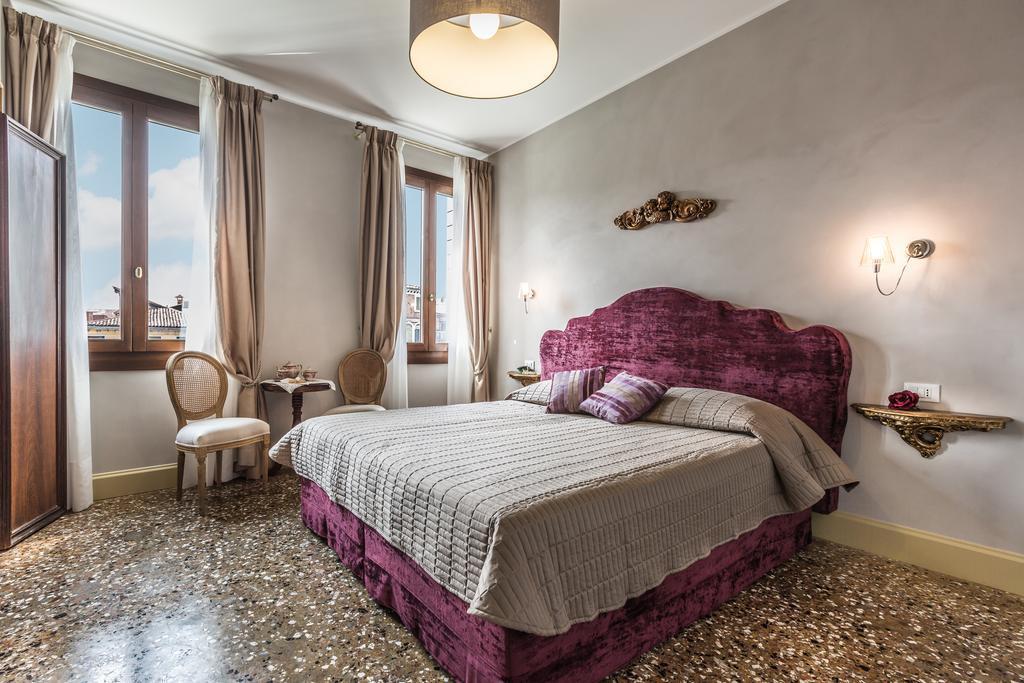 Palazzina Canal Velence Szoba fotó